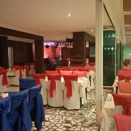 Ata Hotel 4*