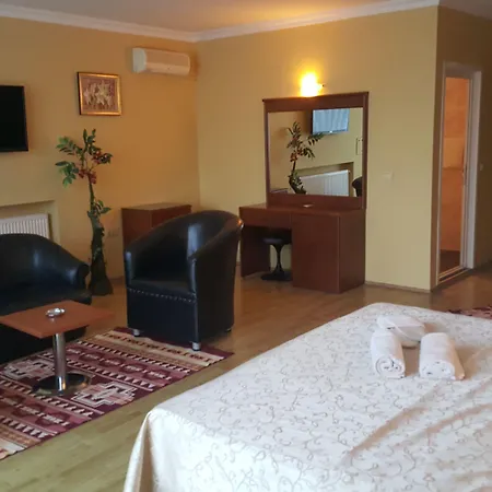 Hotel Ata 4*