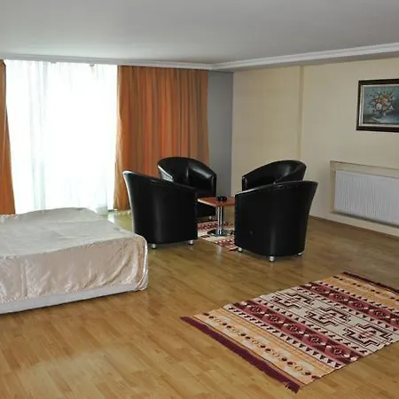 Hotel Ata